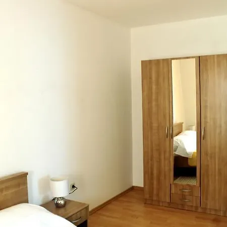 Gubo Apartman Pag Town