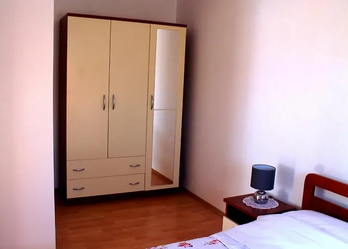 Appartement Gubo Pag Town