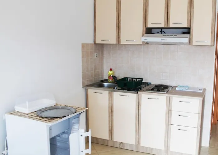 Gubo アパート パグ